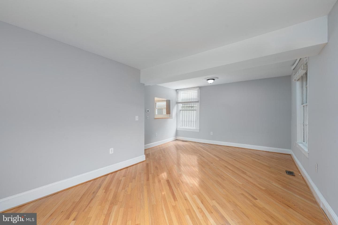 14 E Mount Vernon Place #unit 15 (B4) photo 5