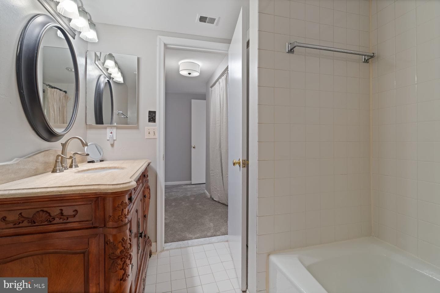 1040 Deer Ridge Dr # 402 photo 13