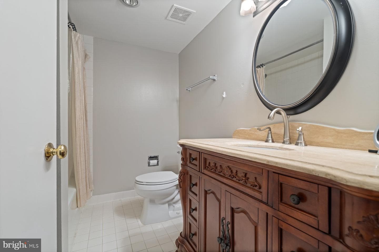 1040 Deer Ridge Dr # 402 photo 14