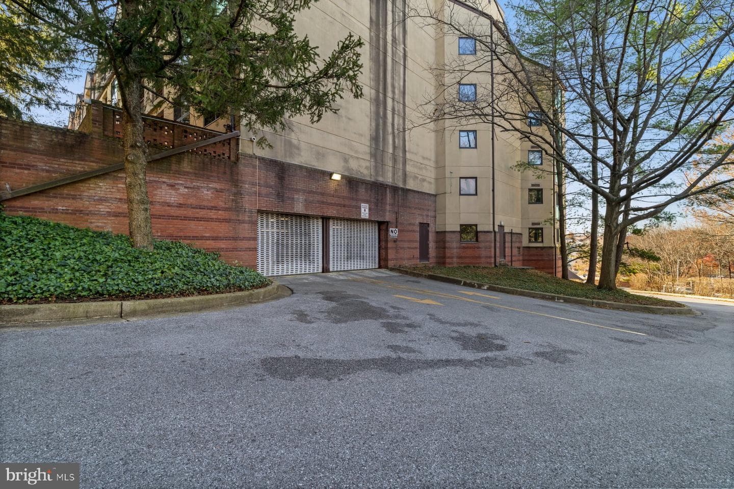 1040 Deer Ridge Dr # 402 photo 31