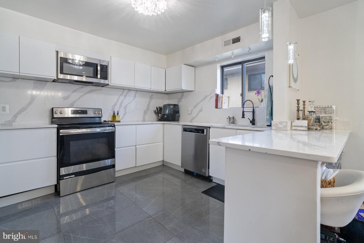 7240 Park Heights Avenue #209 photo 13