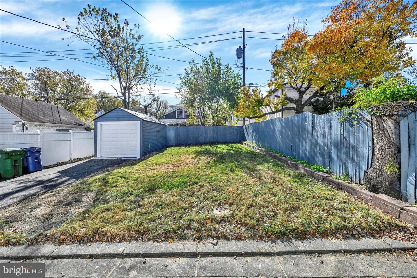 2905 Westfield Avenue photo 23