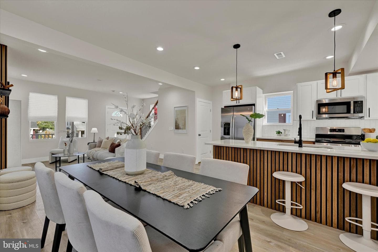 2905 Westfield Avenue photo 6