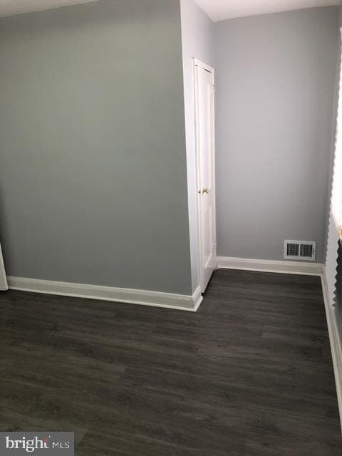 2802 Windsor Ave photo 23