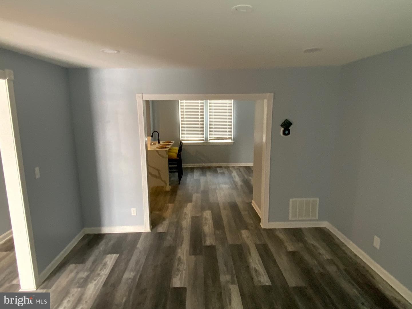 3032 Hanlon Avenue photo 4