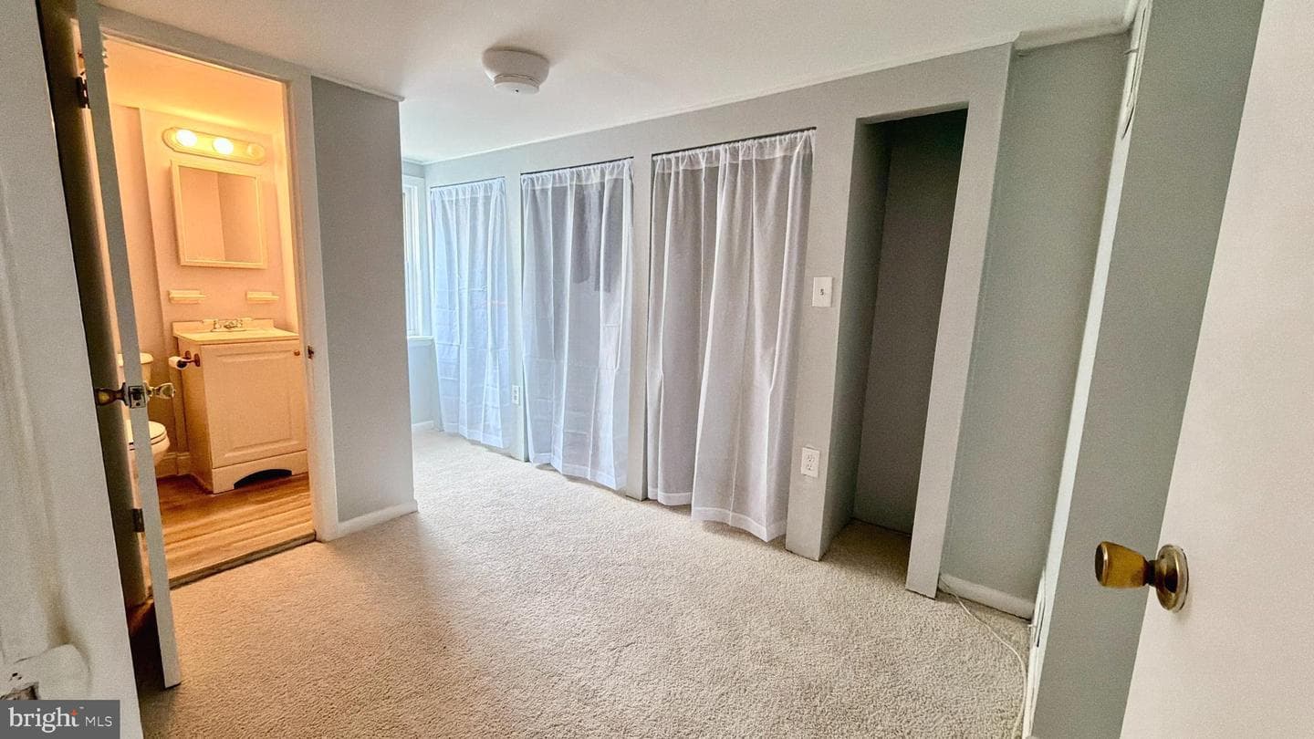 1007 S Highland Avenue photo 20
