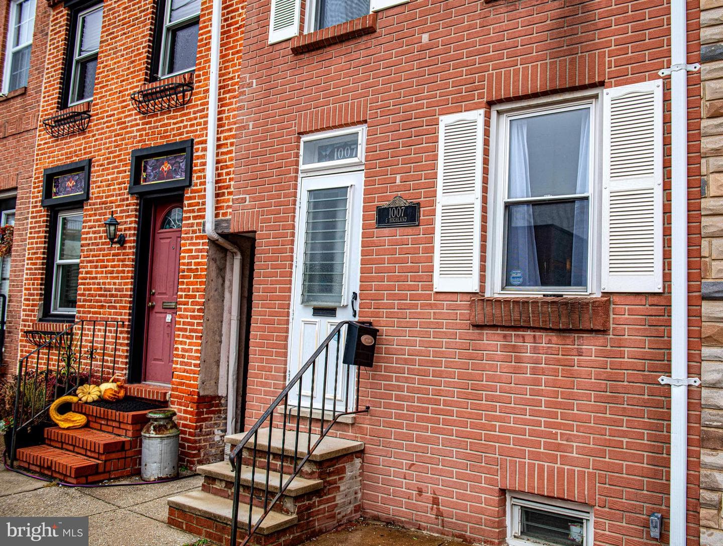 1007 S Highland Avenue photo 4