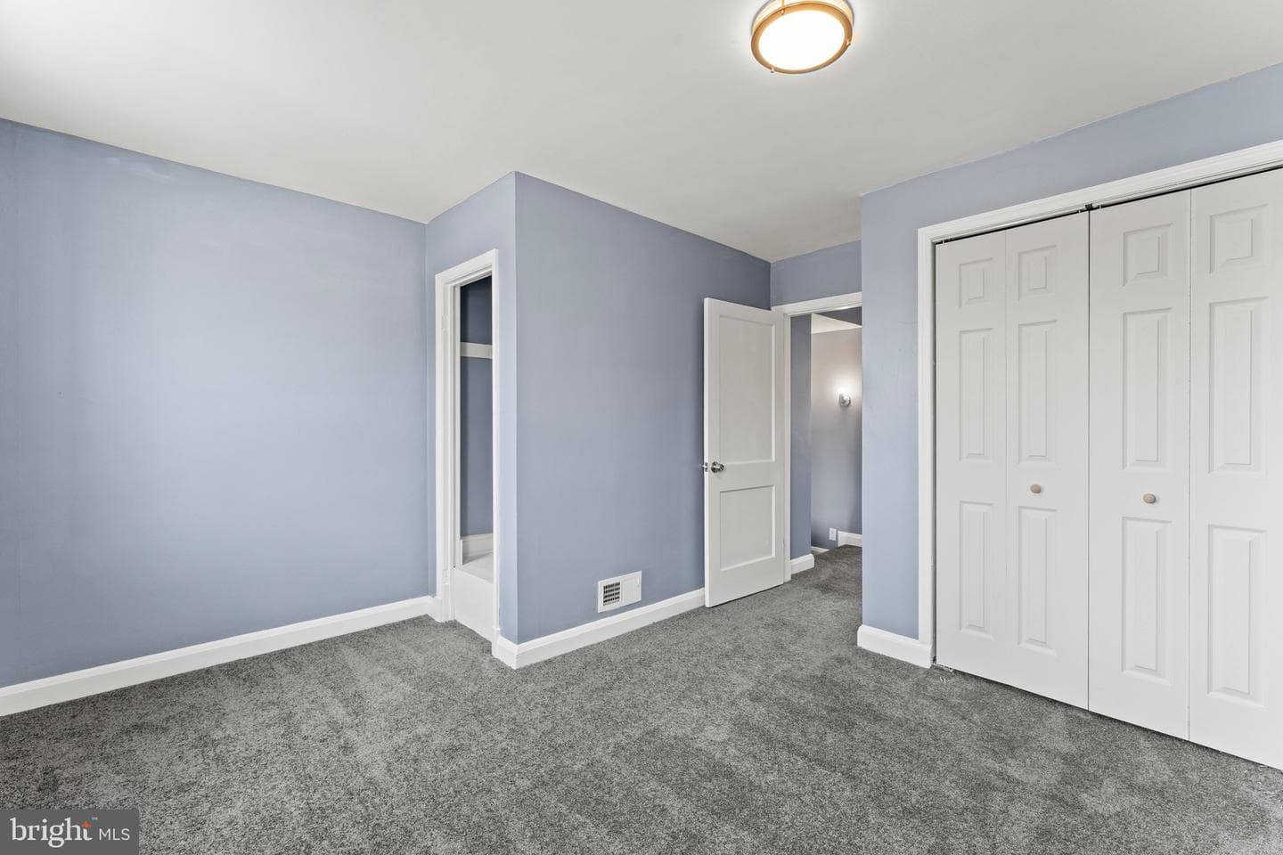 3693 Kenyon Avenue photo 21