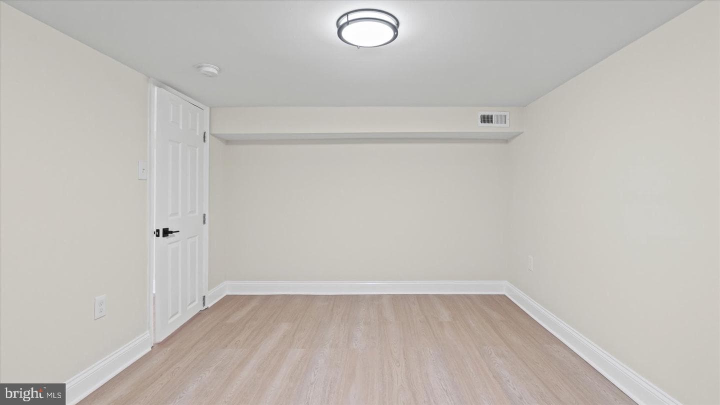 5300 Greenhill Avenue photo 26