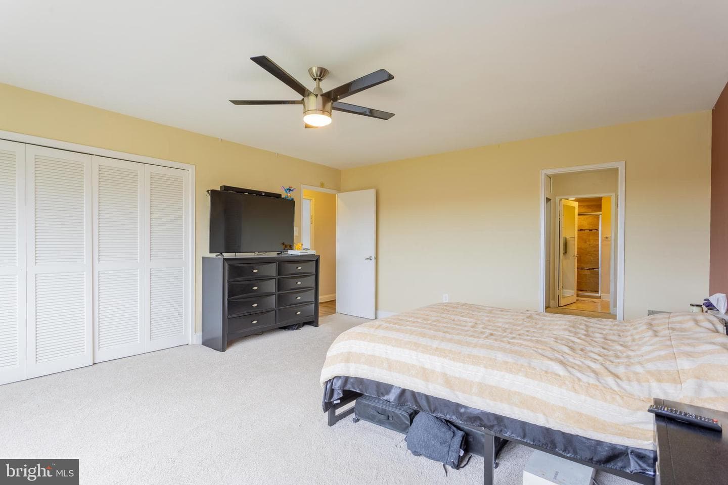 7121 Park Heights Avenue #501 photo 16