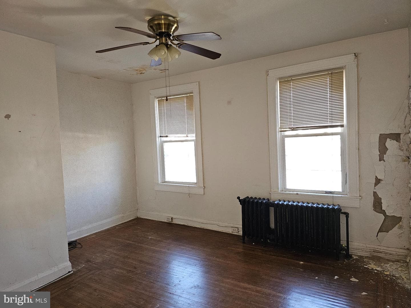 3239 Dudley Avenue photo 24