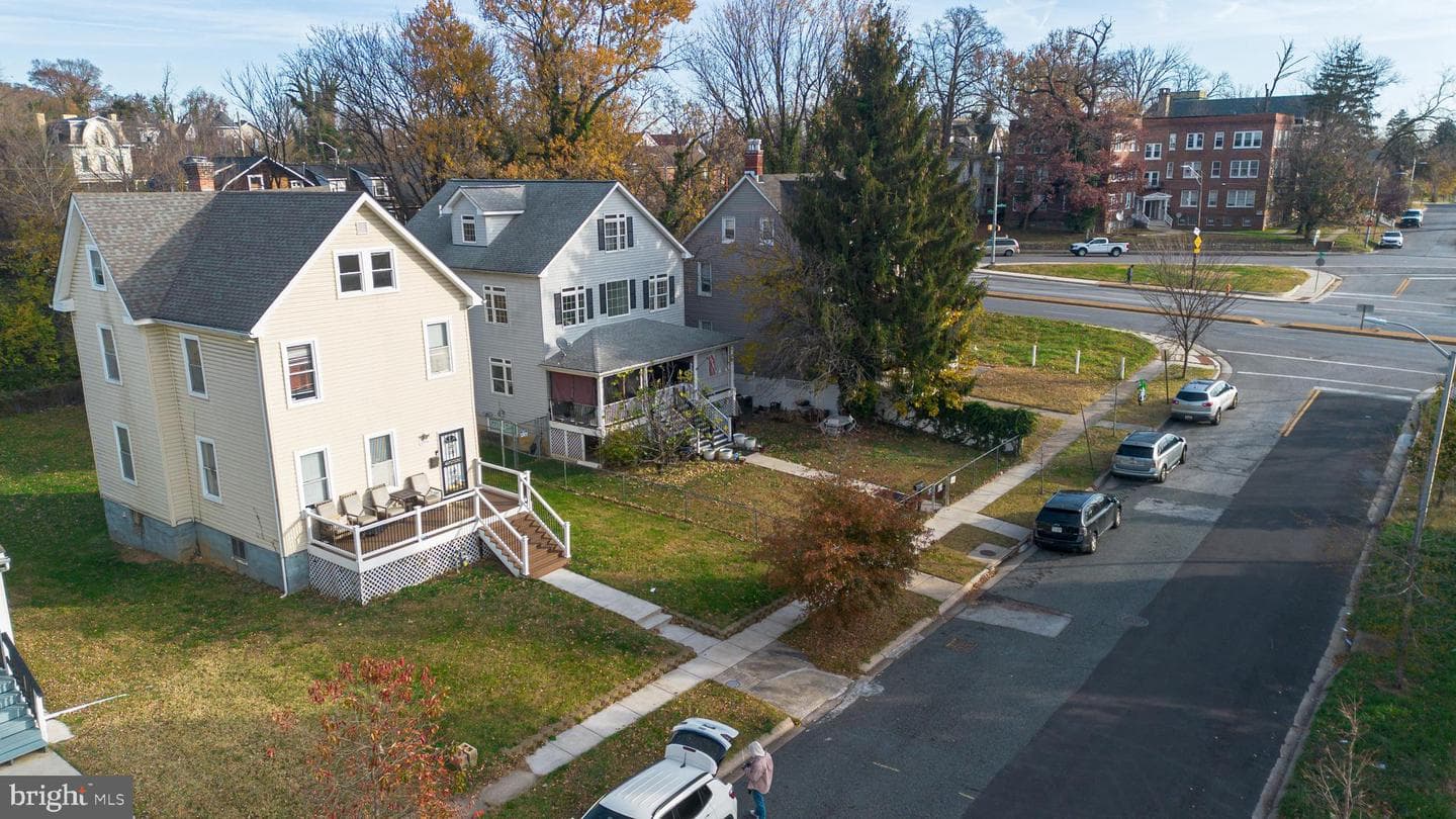 3306 Walbrook Avenue photo 37