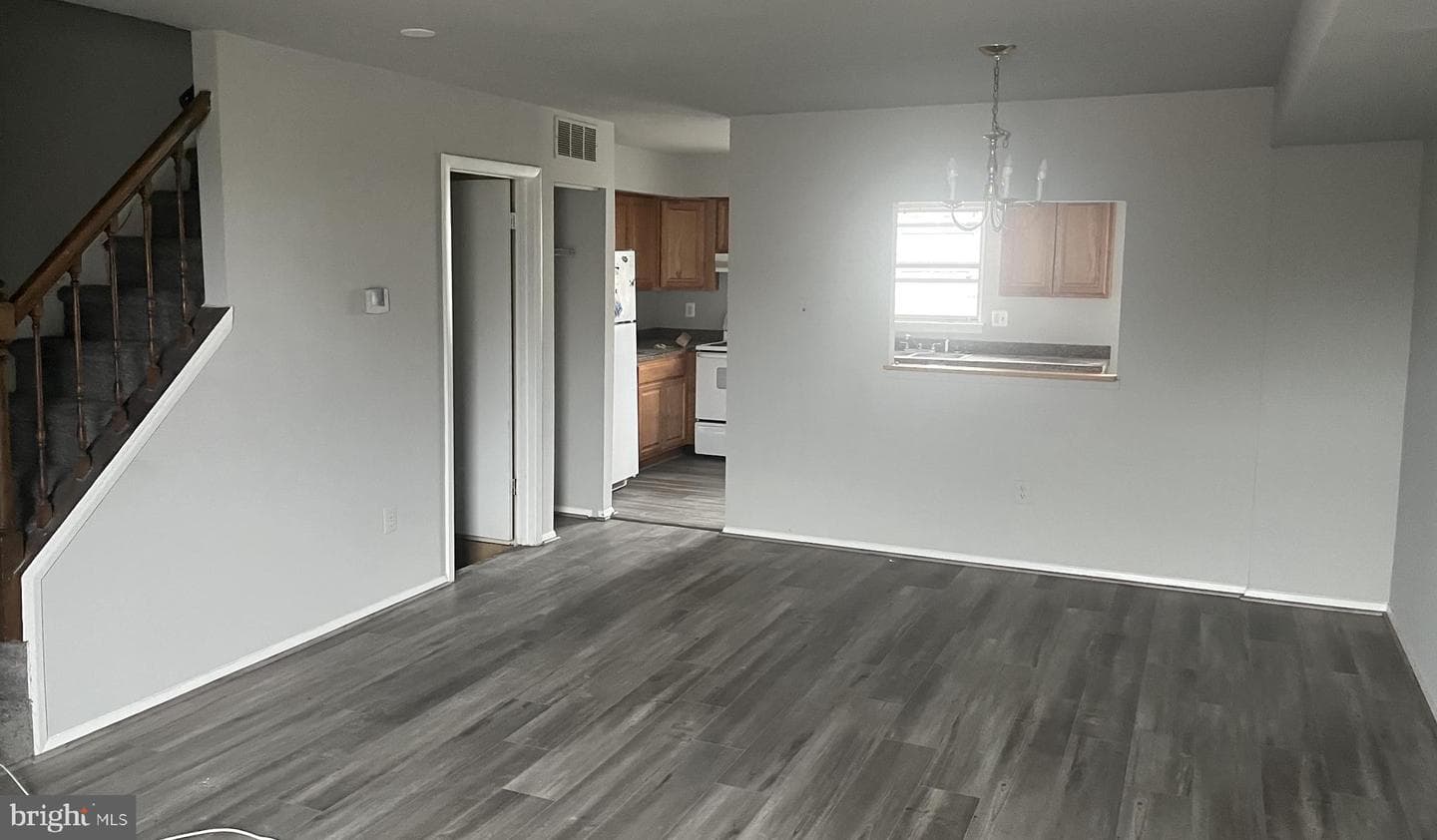 1104 Harford Avenue photo 4