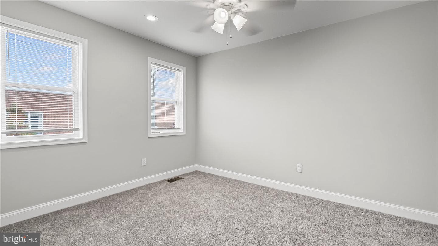 3223 Spaulding Avenue photo 24