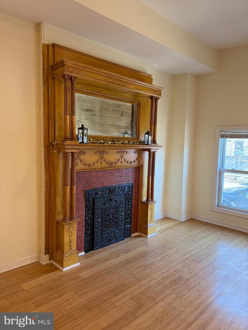 640 S Ellwood Avenue photo 3
