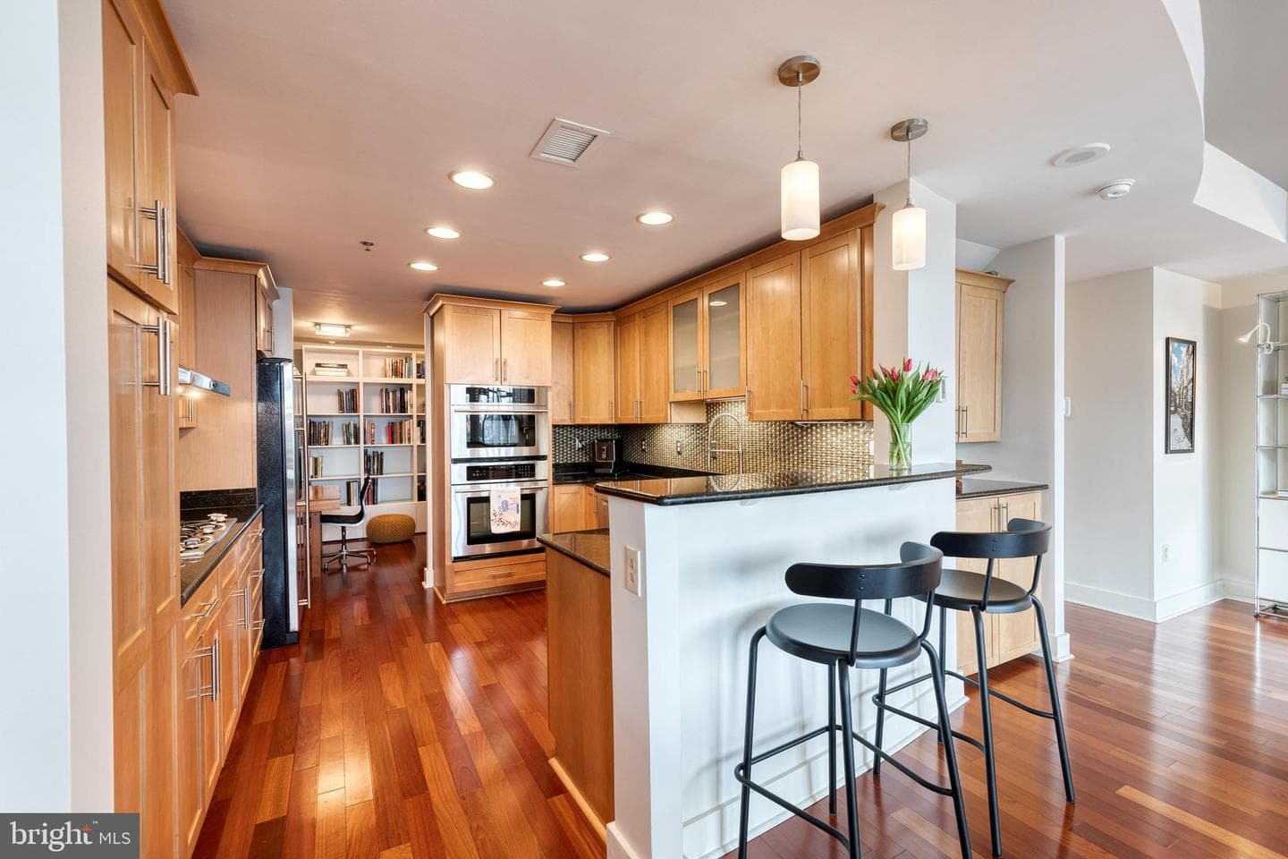 1400 Lancaster Street #305 photo 16
