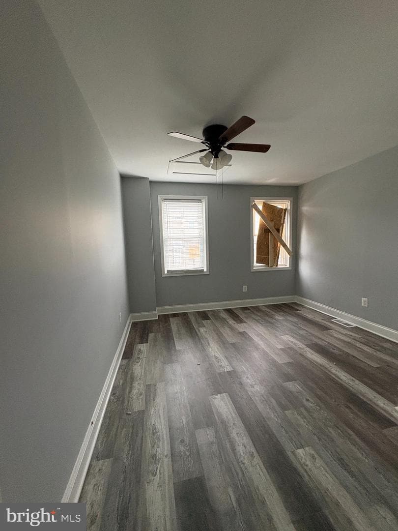 3413 Noble Street photo 9
