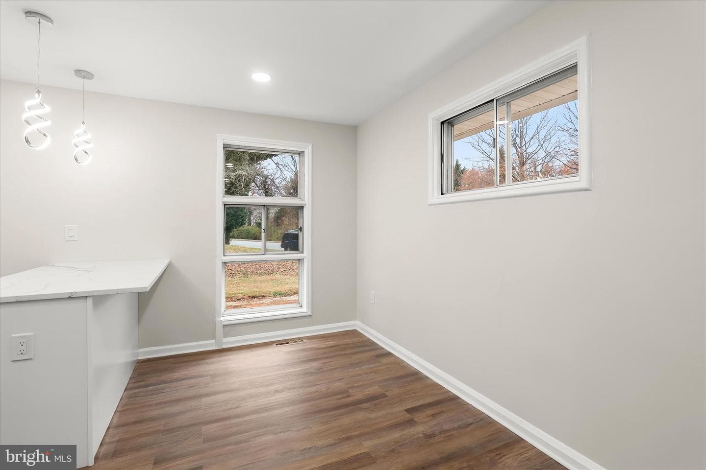 5608 Todd Avenue photo 22