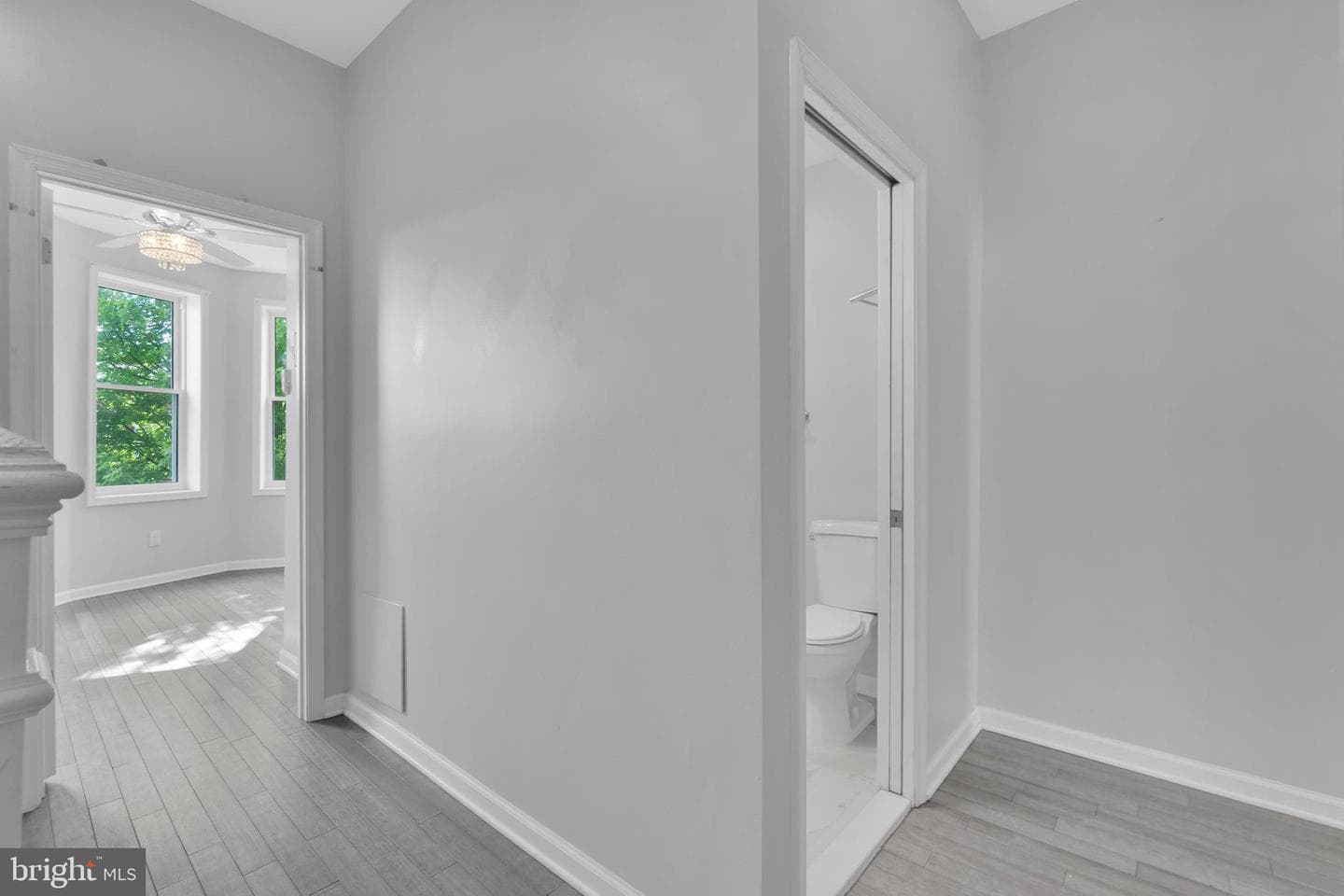 2815 Parkwood Avenue photo 28