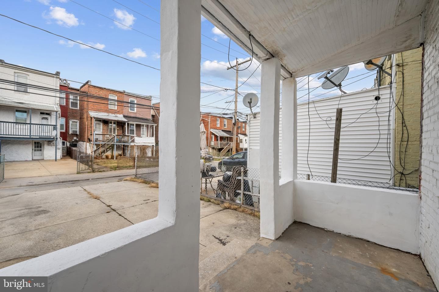 628 Savage Street S photo 31
