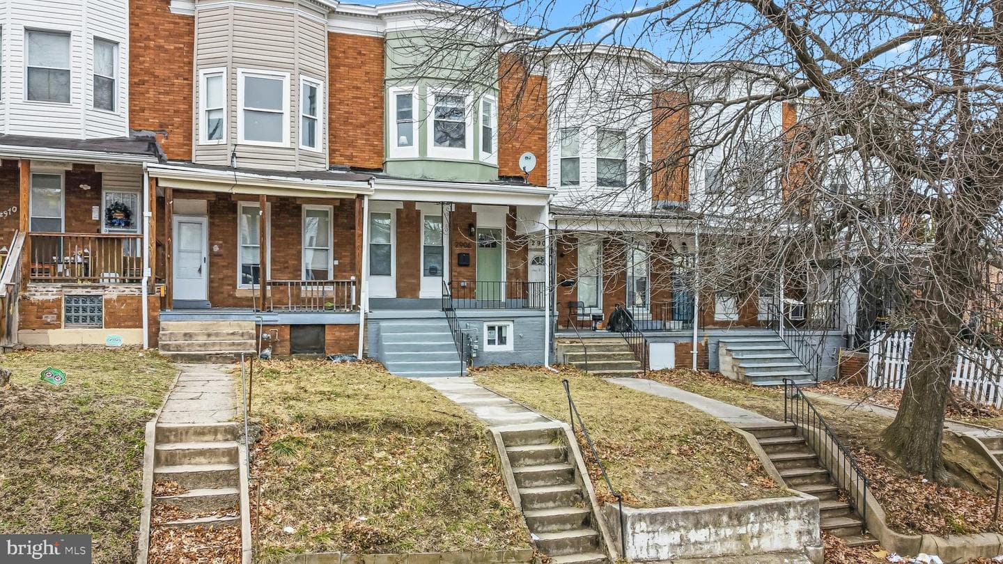 2906 Clifton Avenue photo 31