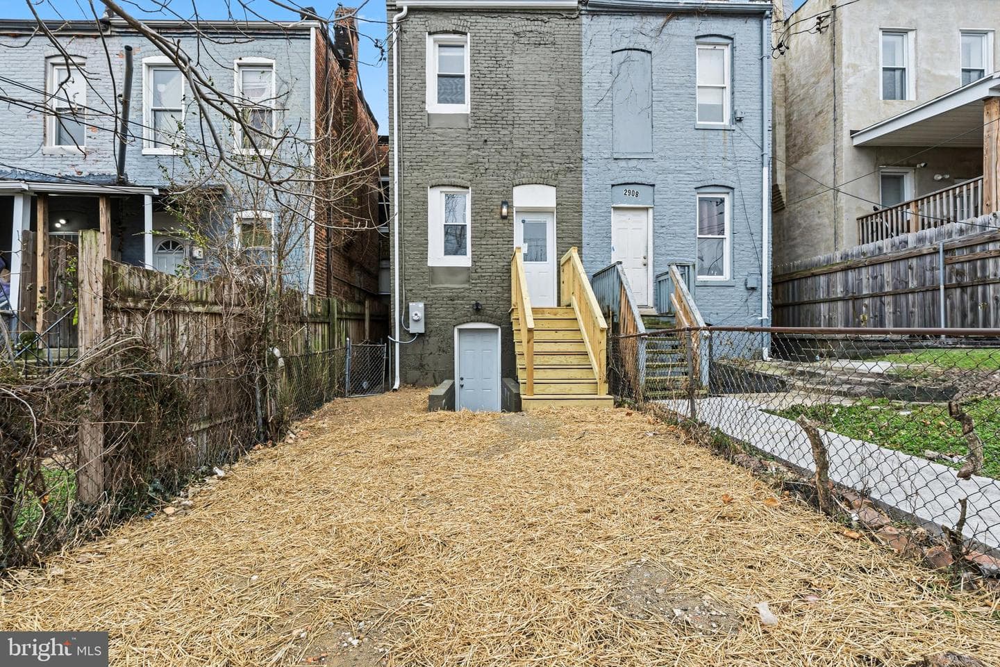 2906 Clifton Avenue photo 33
