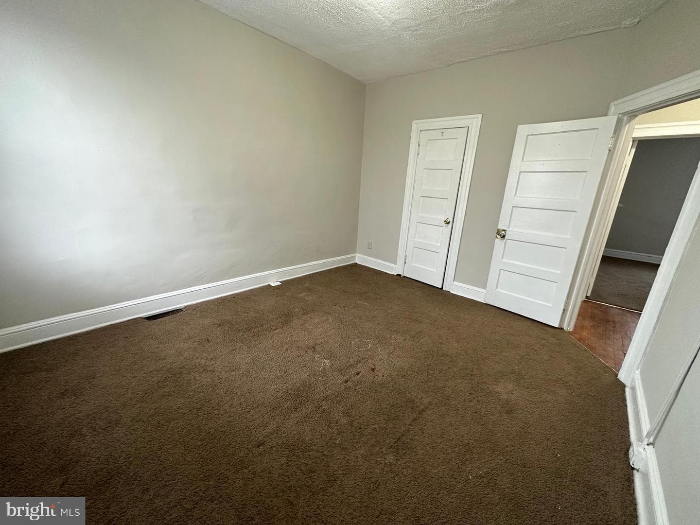 2859 W Garrison Avenue photo 10