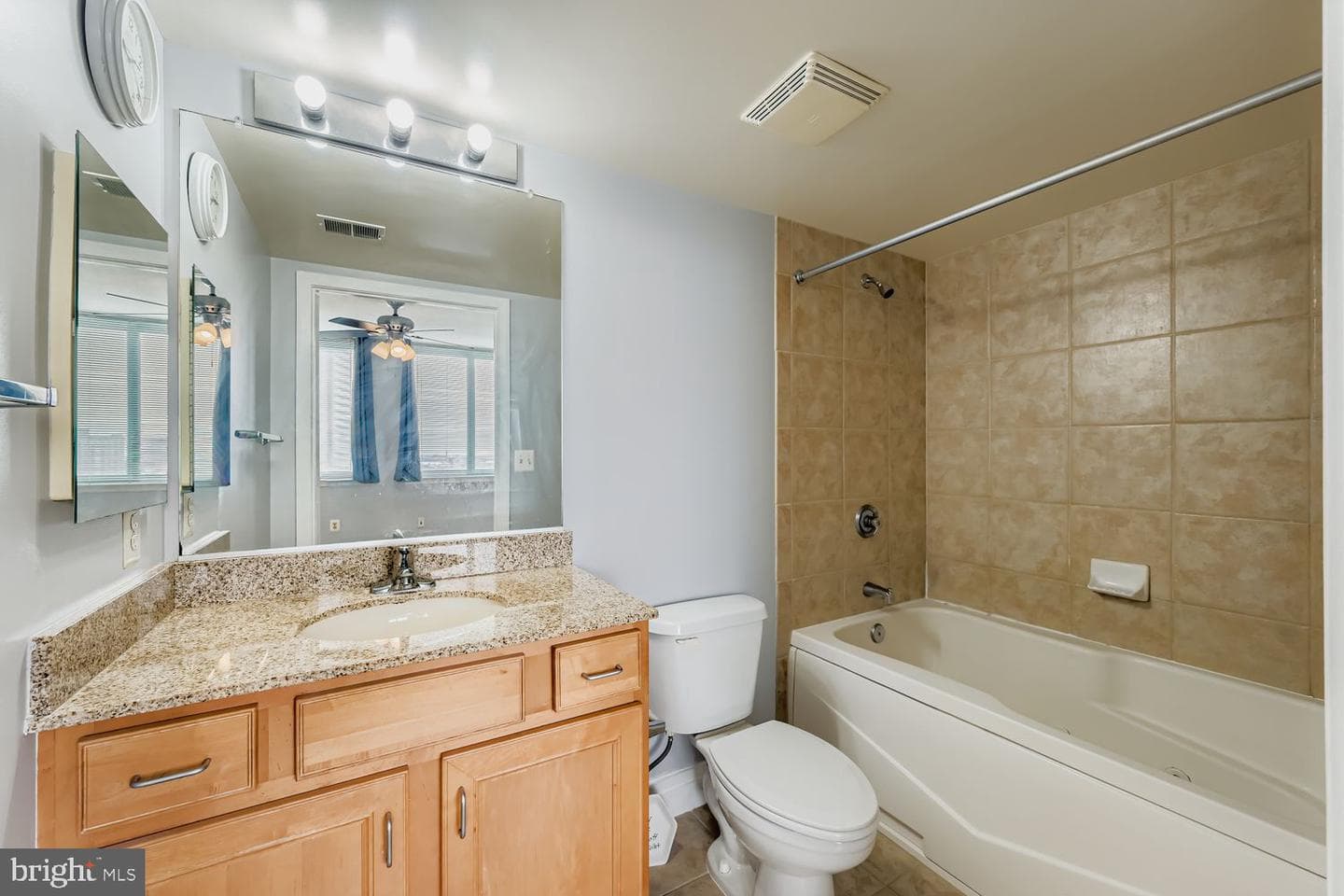 414 Water Street #1703 photo 16