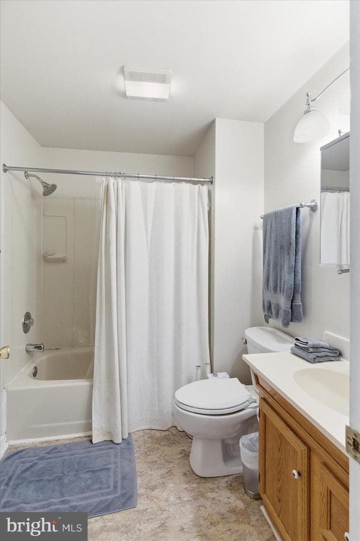 1408 Webster Street photo 20