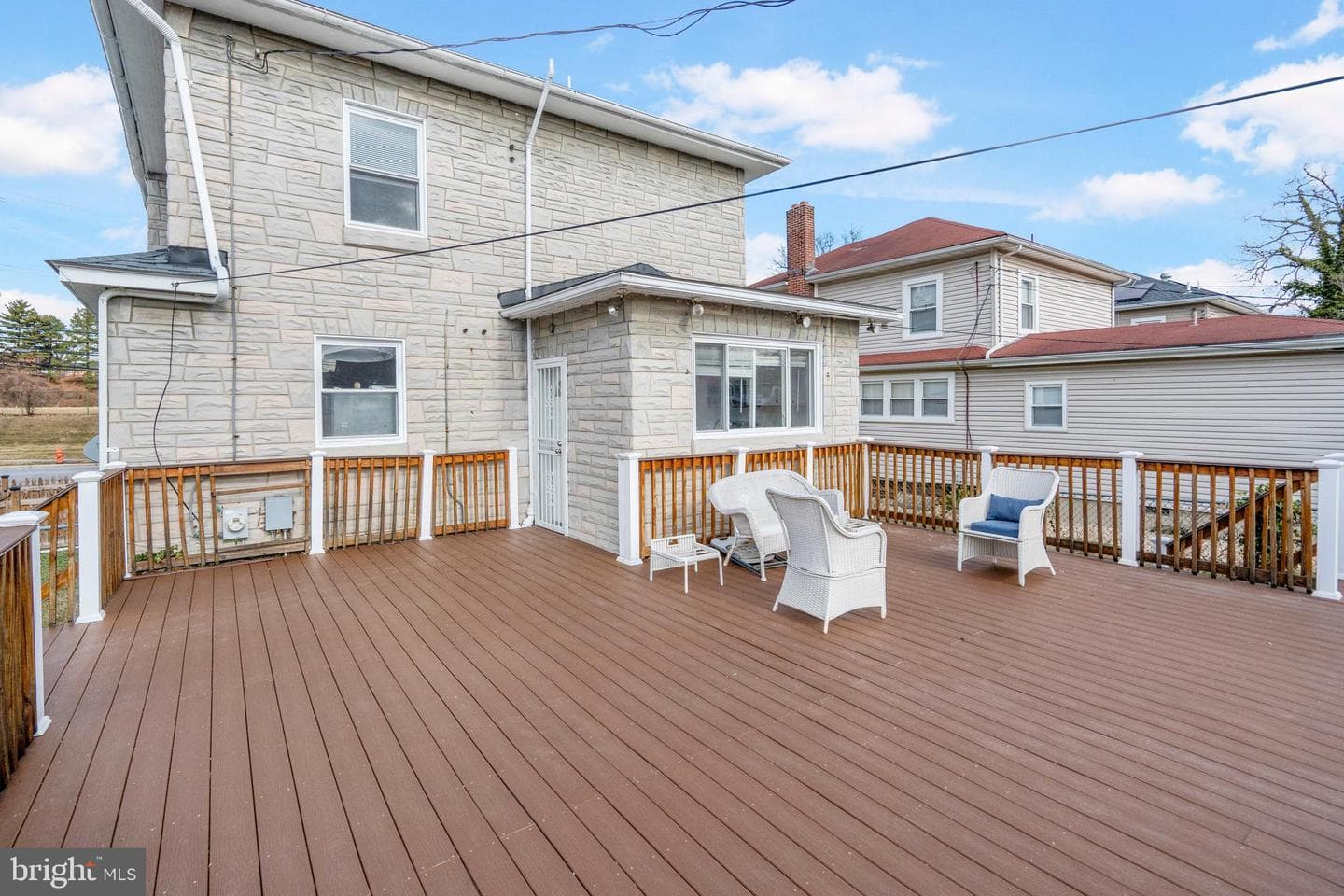 1101 Woodbourne Avenue photo 23