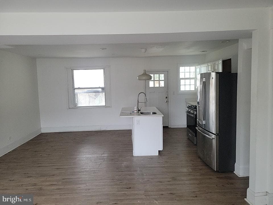 627 Radnor Avenue photo 13