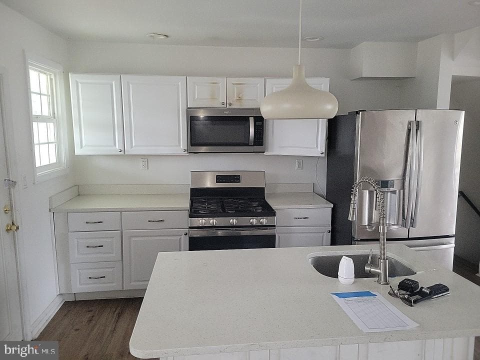 627 Radnor Avenue photo 7