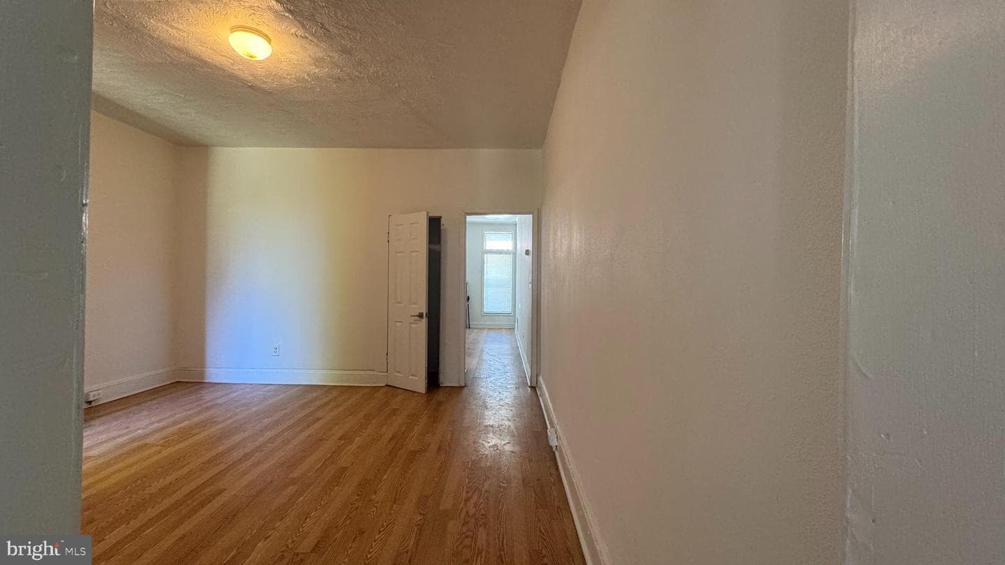2815 Clifton Avenue photo 4