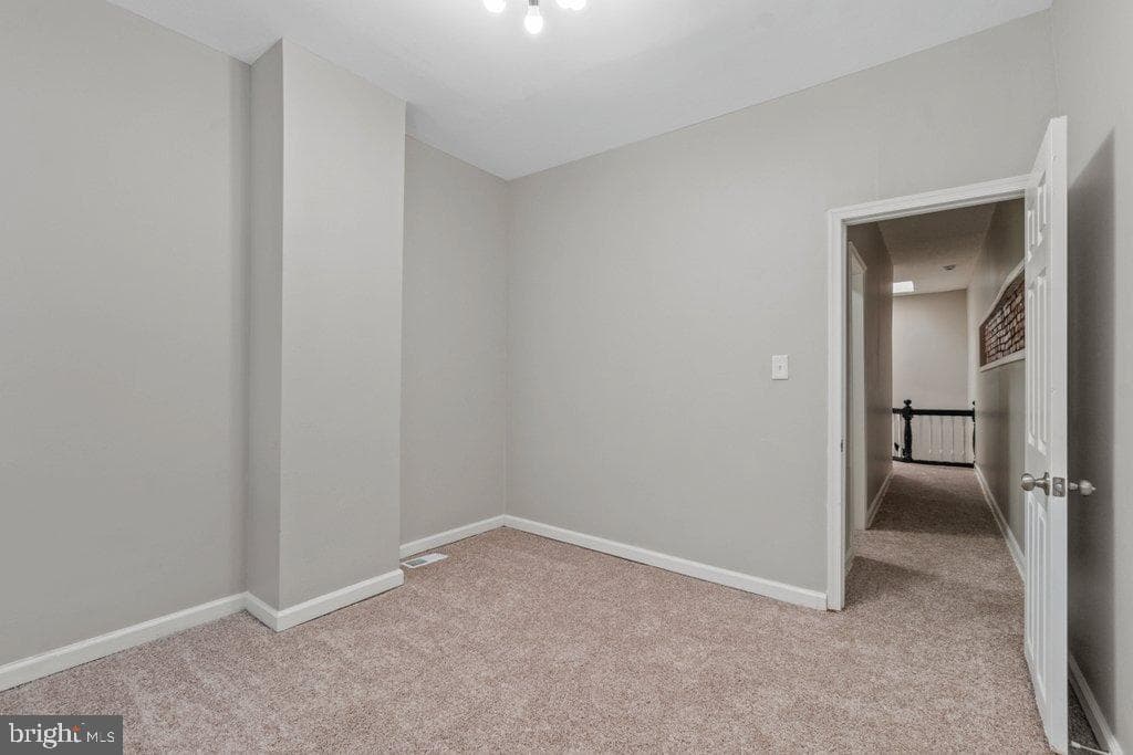 29 N Bentalou Street photo 26
