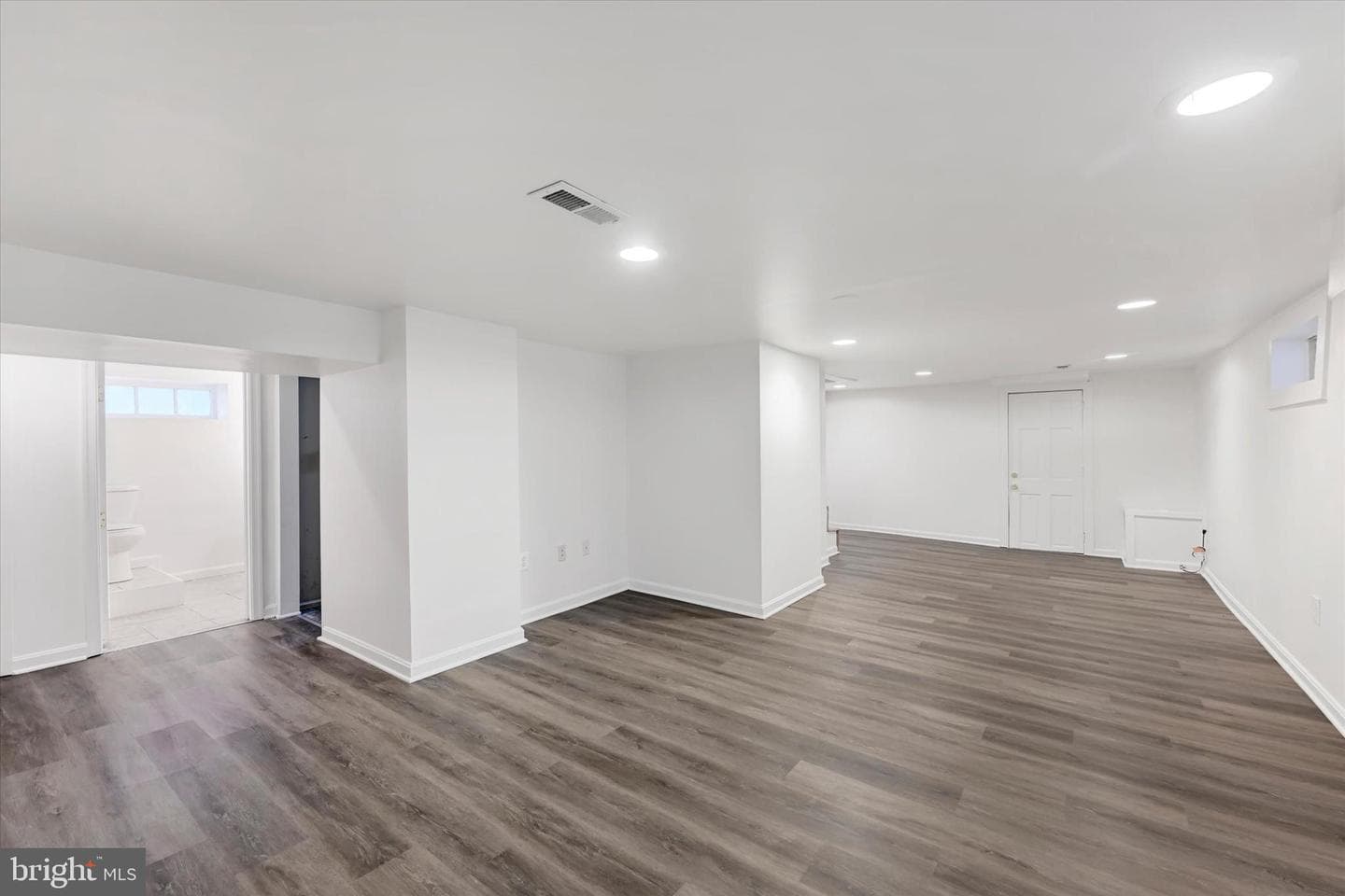 4609 Asbury Avenue photo 23