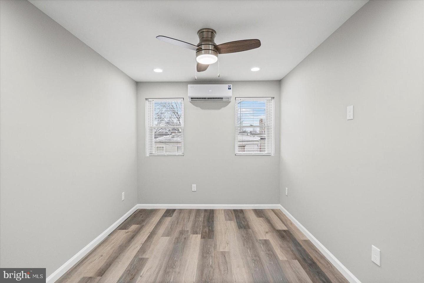 407 Pitman Place photo 25