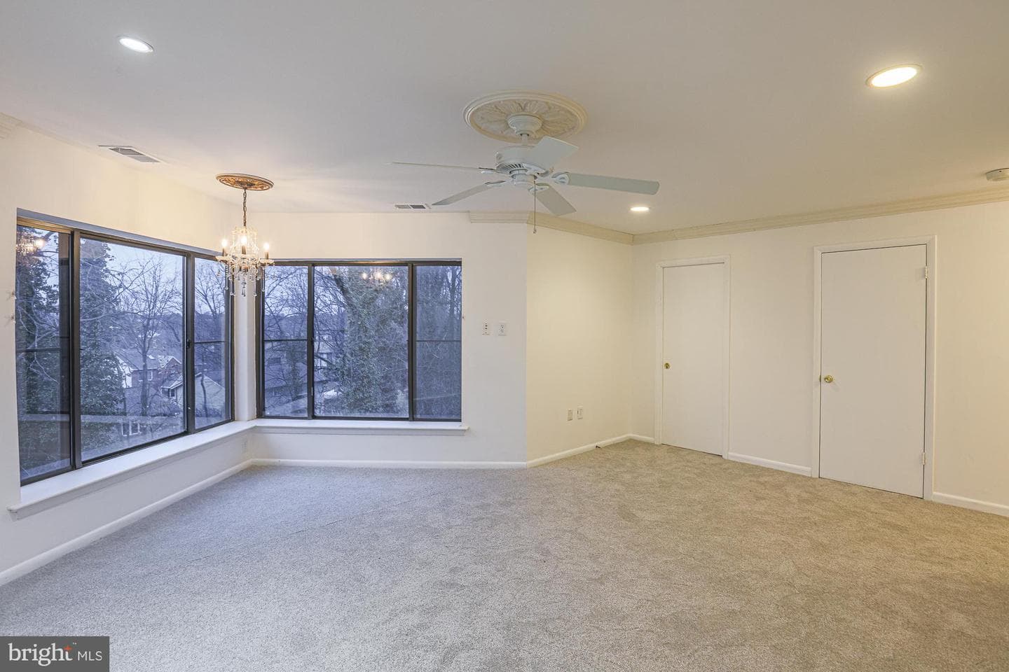 3041 Fallstaff Road #405d photo 32