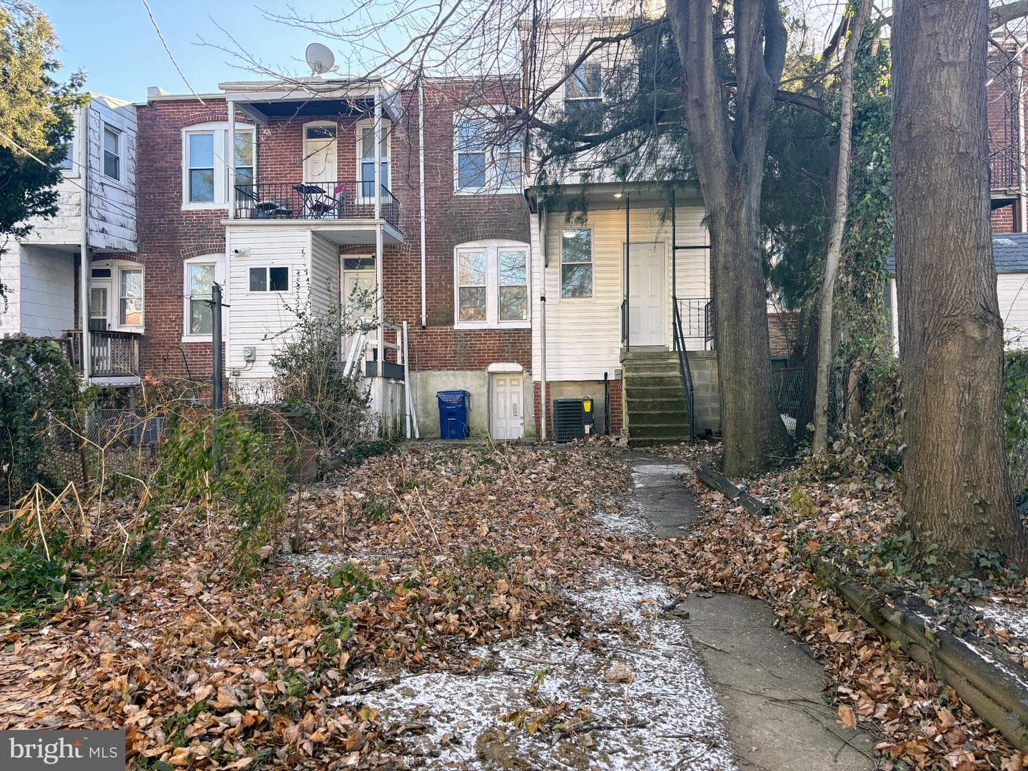 806 E 35th Street photo 26