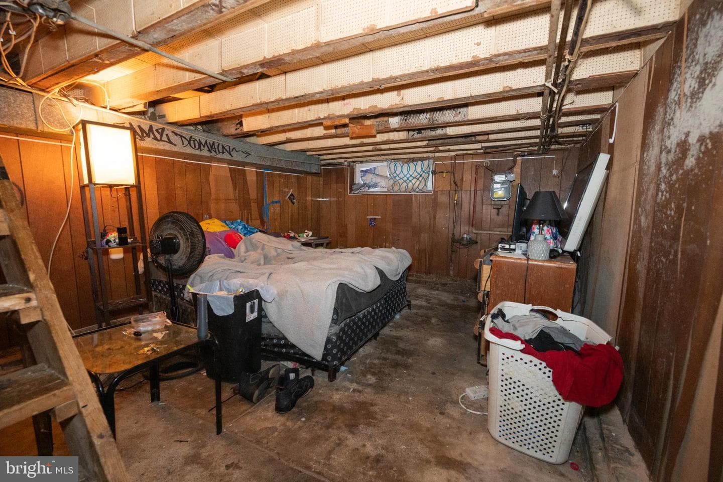 1208 Sargeant Street photo 17