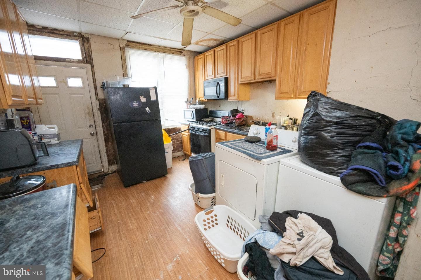 1208 Sargeant Street photo 5