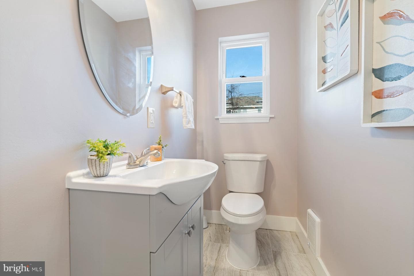 3704 Egerton Road photo 11
