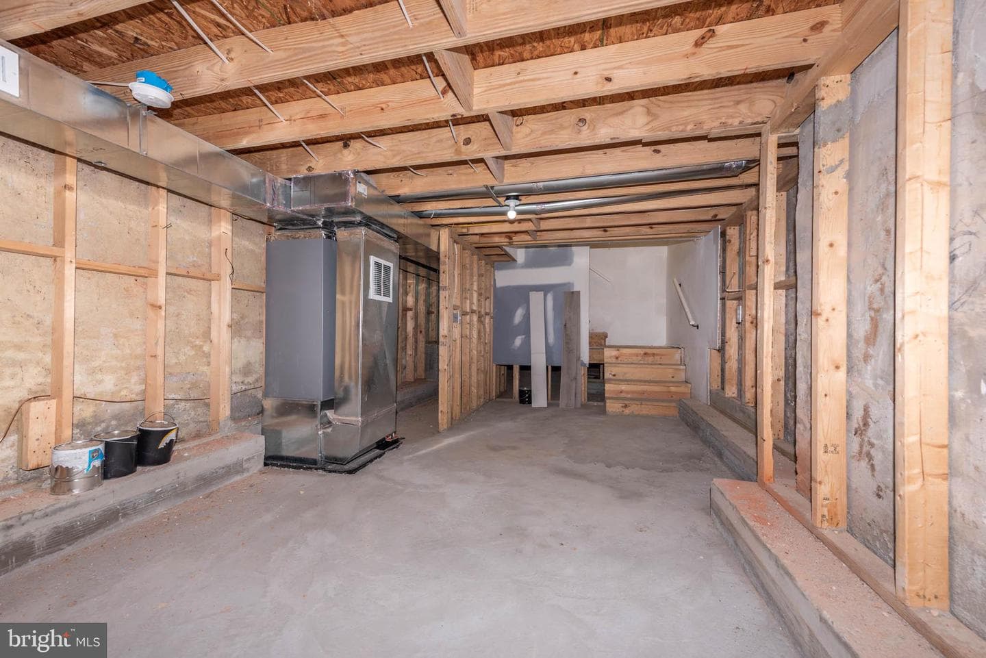 1011 N Mount Street photo 19