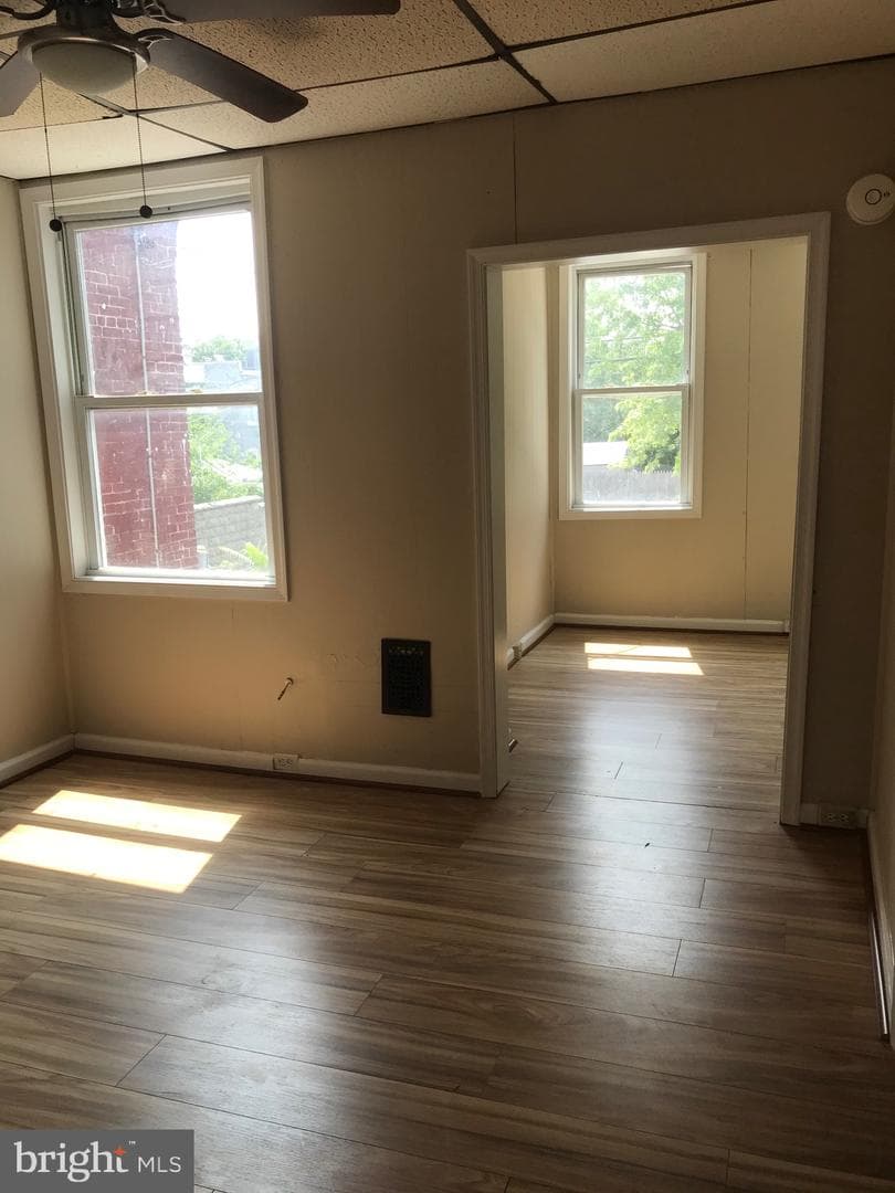 2453 Washington Boulevard photo 12