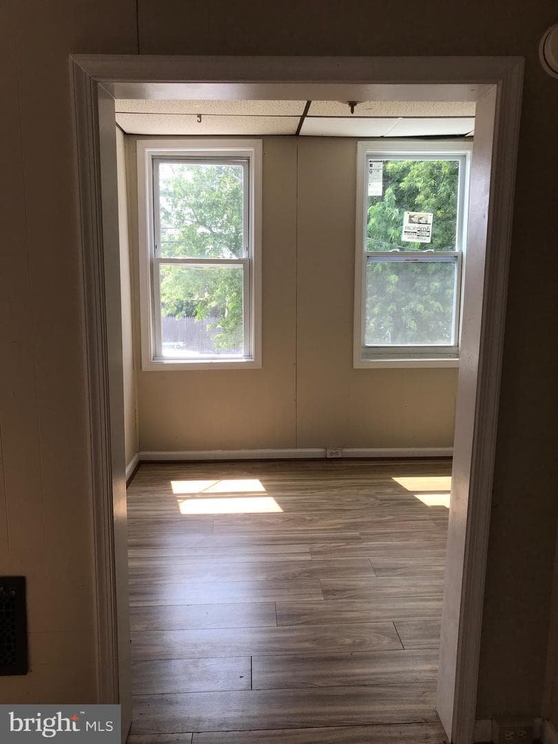 2453 Washington Boulevard photo 5