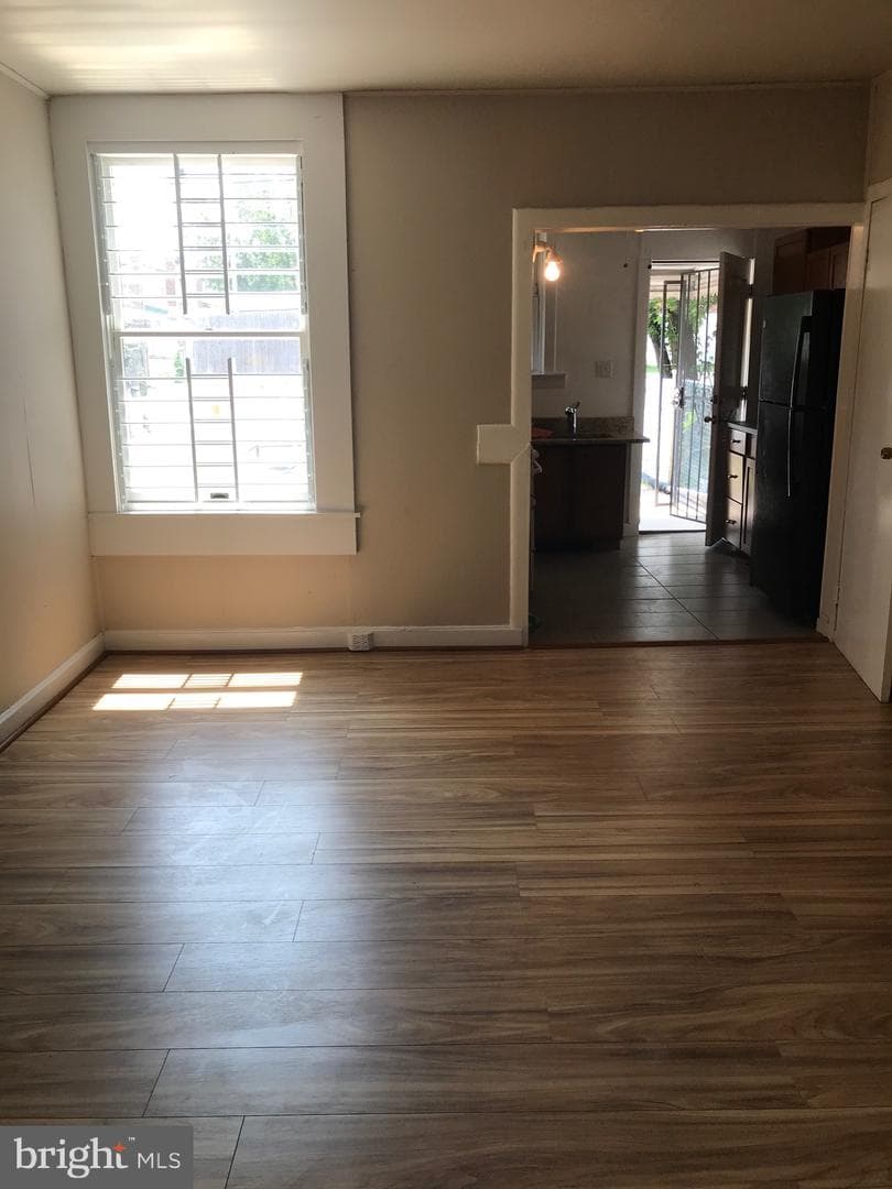 2453 Washington Boulevard photo 7