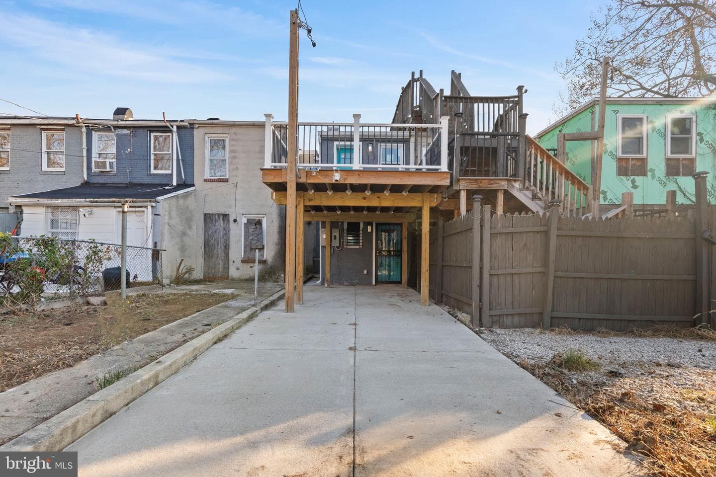 1618 N Regester photo 22
