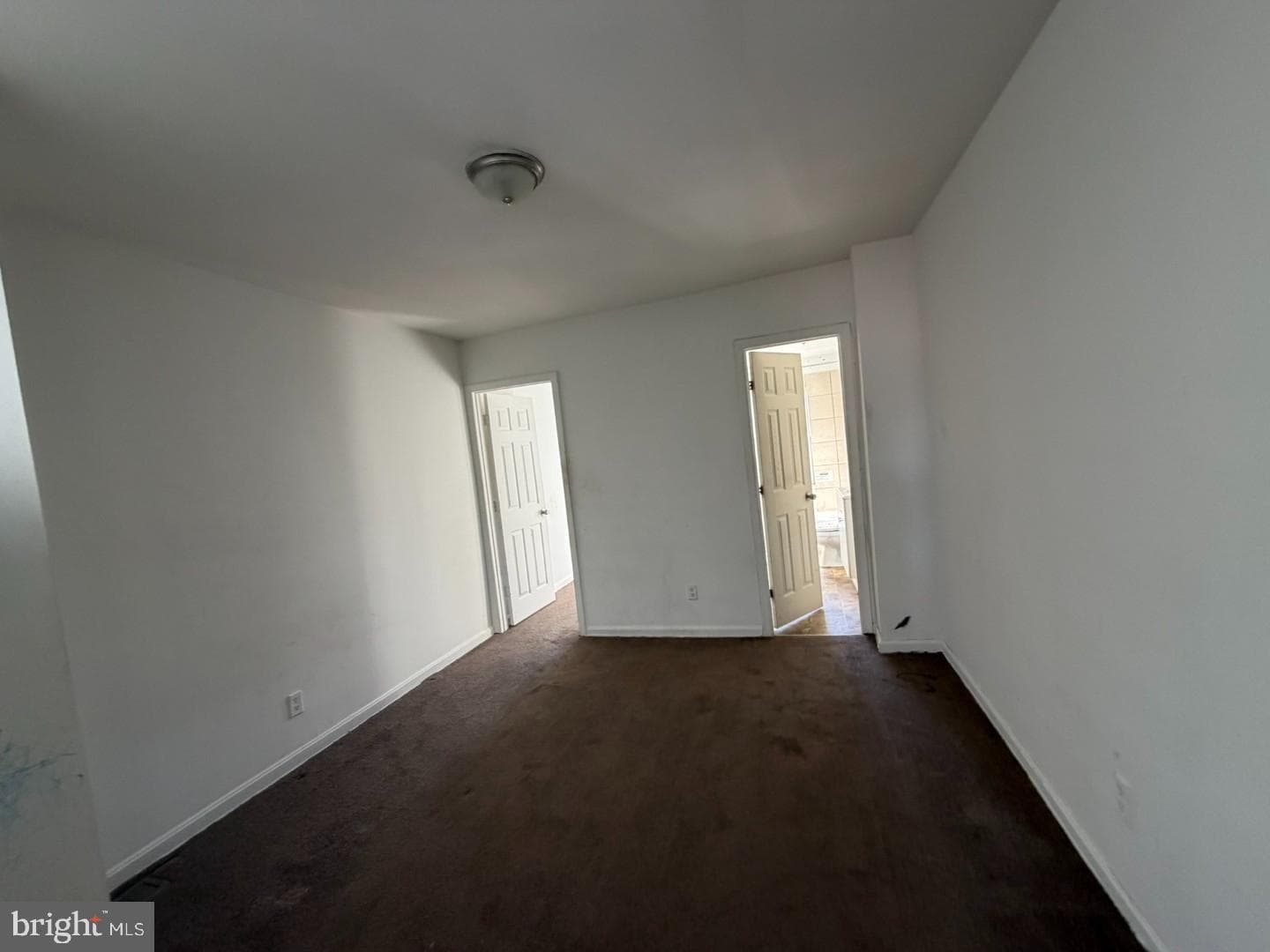 2434 Etting Street photo 27