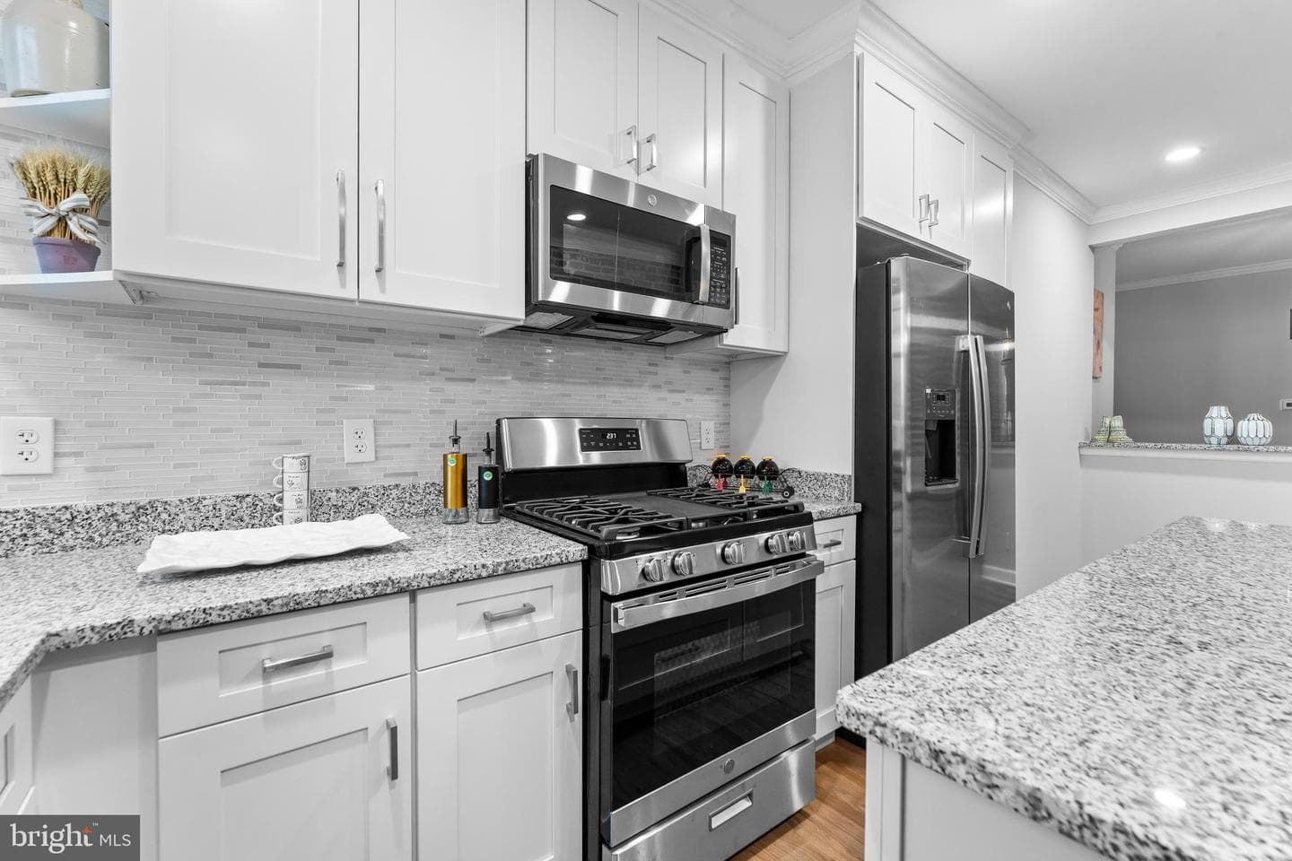 1003 W Fayette Street photo 35