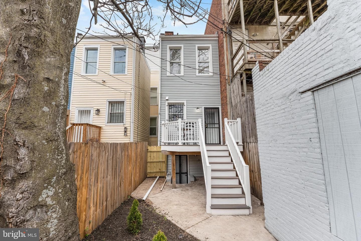 1003 W Fayette Street photo 54