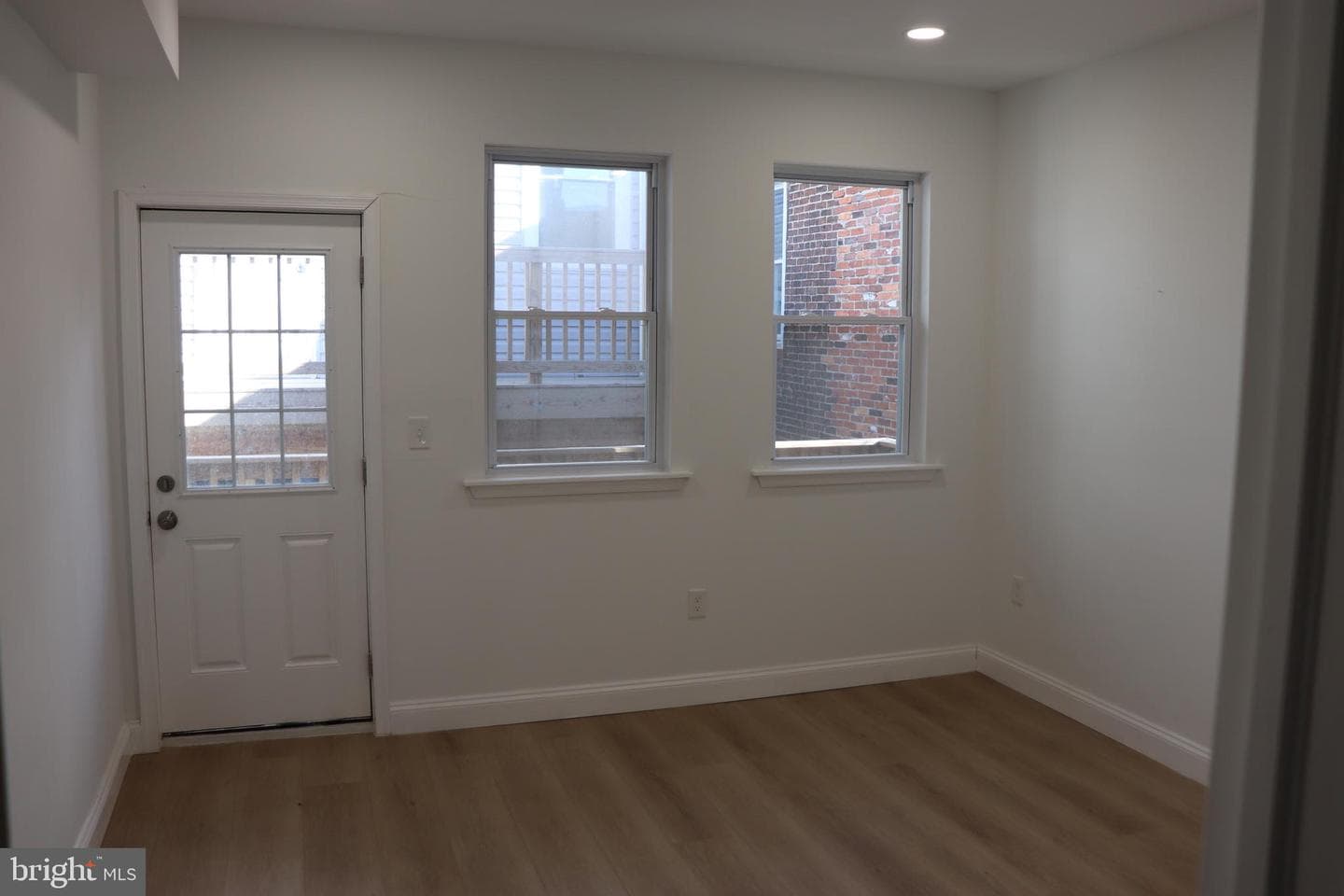 1707 Marshall Street photo 15